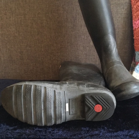 Black Tall Hunter Rain Boots - Picture 2 of 3